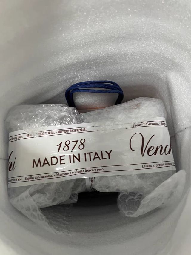 venchi巧克力混合礼袋