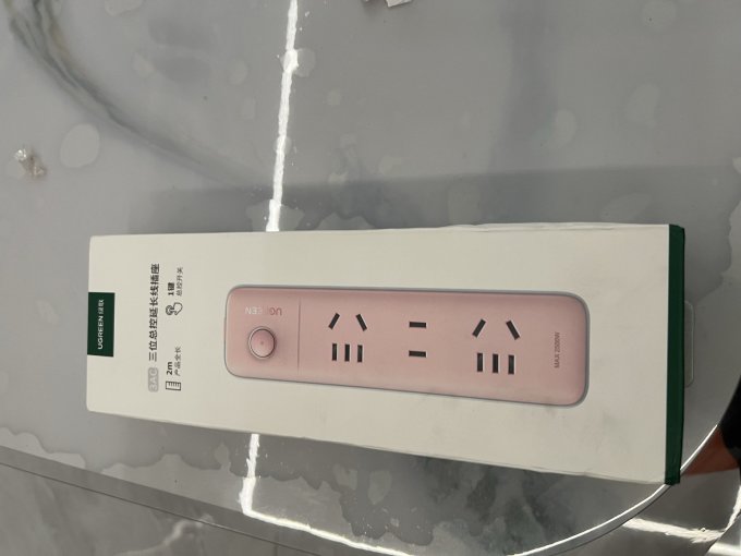 插座