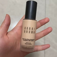 BOBBI BROWN芭比波朗羽柔持妆粉底液是一款备受好评的粉底液产品
