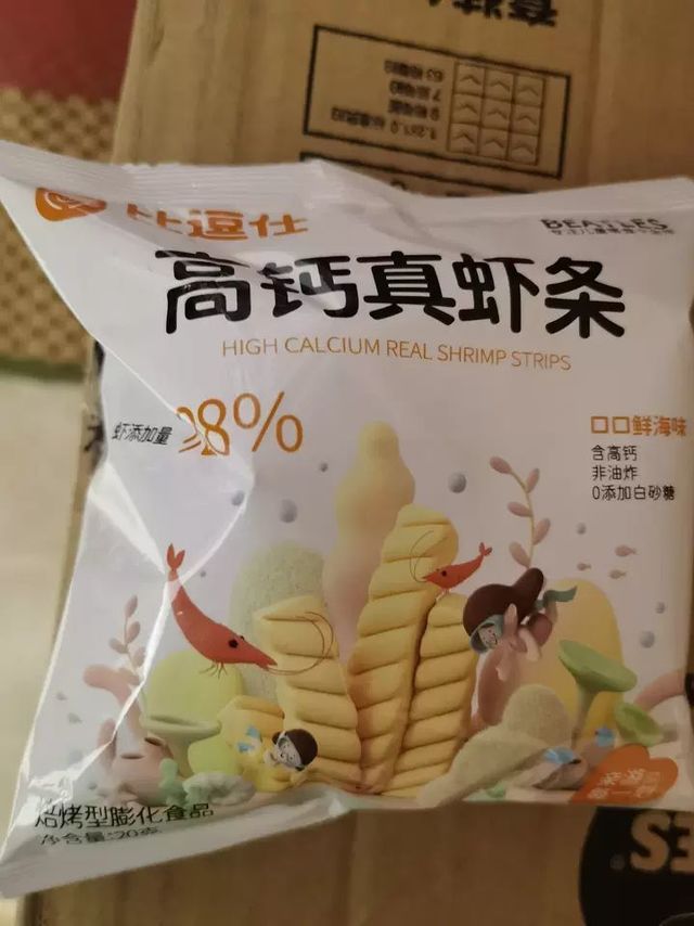 比逗仕高钙真虾条，健康美味两不误！