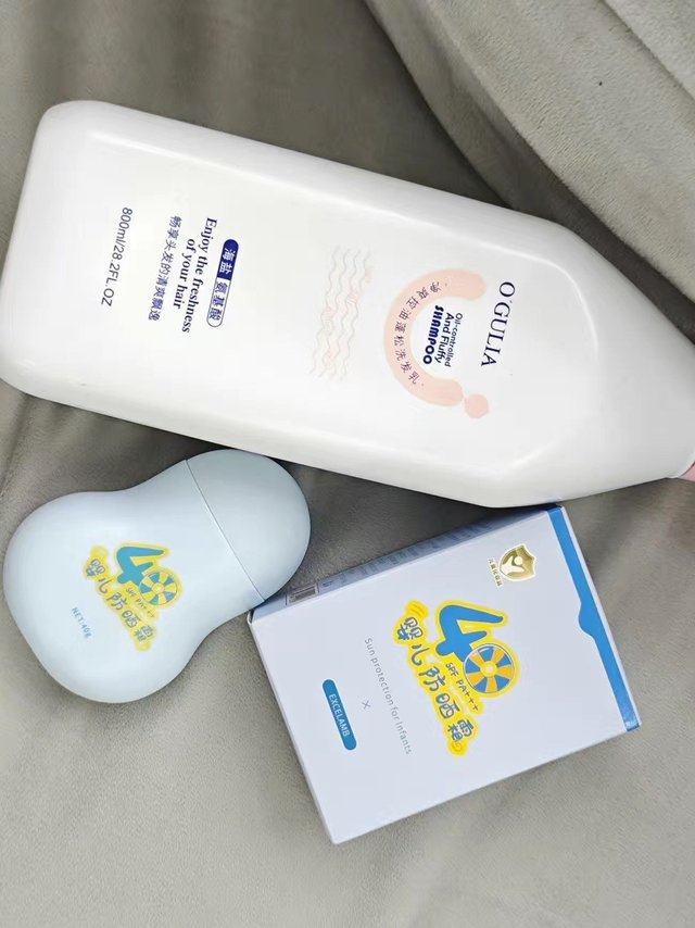 蓝胖子儿童防晒霜，守护宝贝们的童年，让快乐无忧陪伴每一天