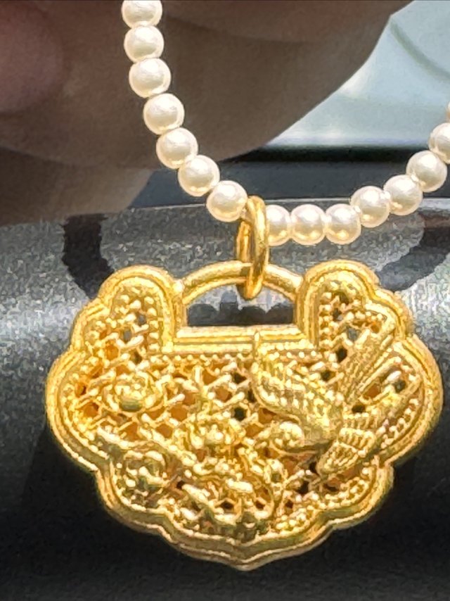 喜上眉梢金锁怎能不爱