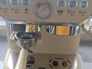 雪特朗半自动咖啡机，在家也能喝意式咖啡