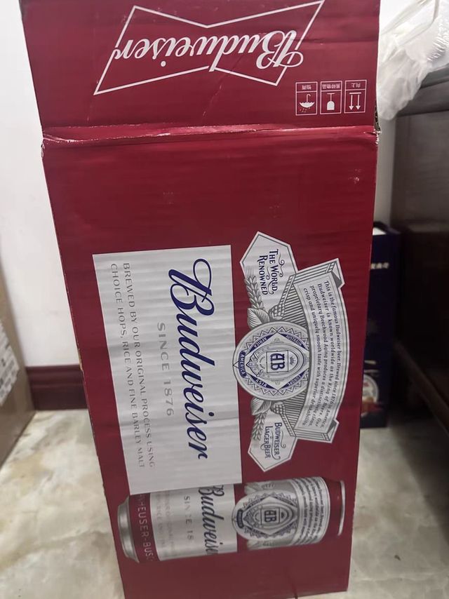 Budweiser/百威啤酒整箱经典醇正红罐拉格