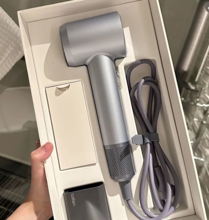 徕芬电吹风