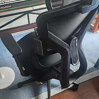 黑白调p5人体工学椅 组装不费劲，质量挺好的，推荐购买