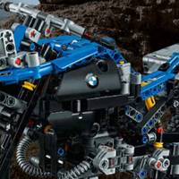 Lego BMW R1200 BMW R1200 GS 是越野能力著称的全功能摩托车