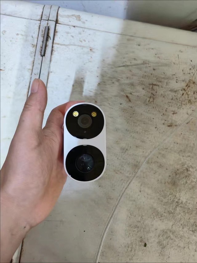 思特佳图电池4G监控摄像头