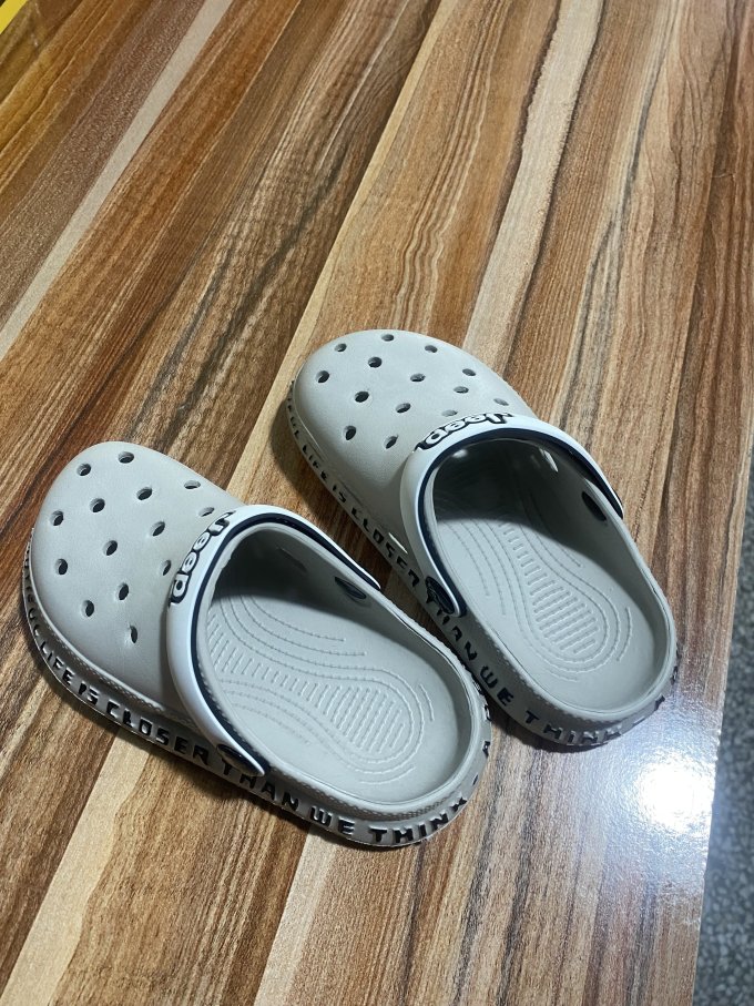 吉普儿童凉鞋