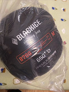 大名鼎鼎的黑冰睡袋b700