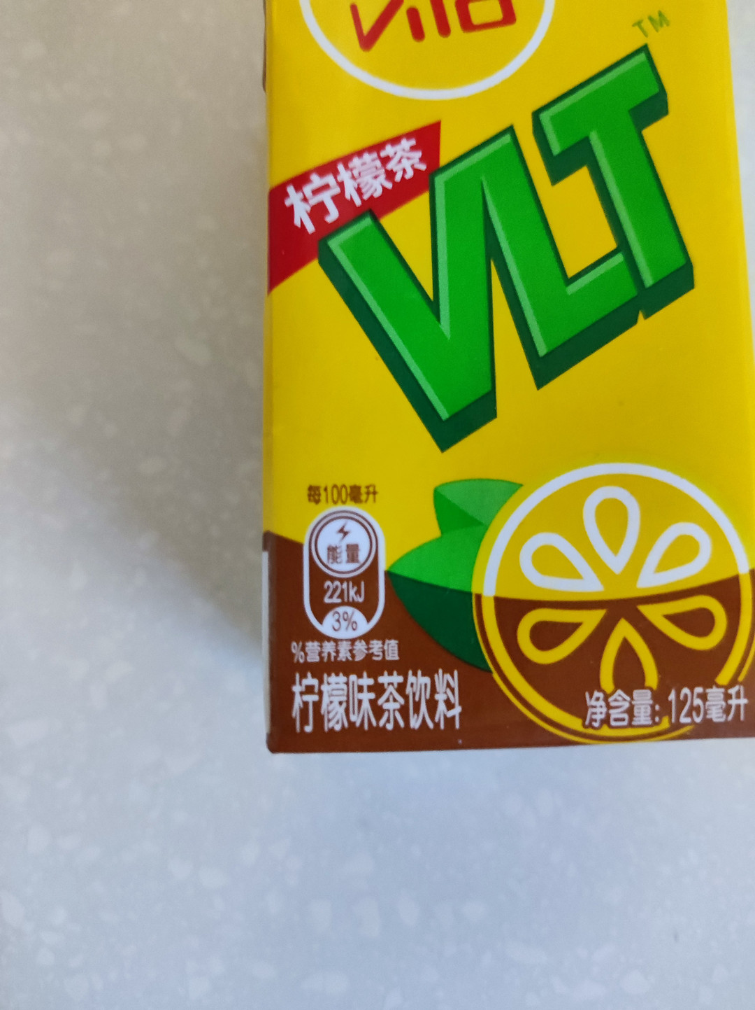 维他柠檬茶饮料