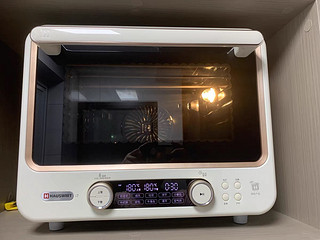 海氏i7风炉烤箱：烘焙新宠，智能高效