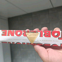 三角（Toblerone）瑞士白巧克力