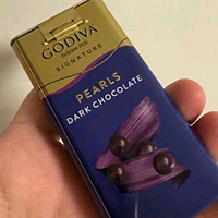 GODIVA歌帝梵盒装黑巧克力豆 