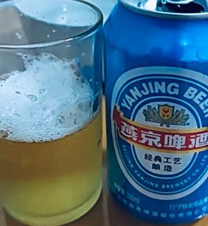 燕京清爽蓝听啤酒口感分析