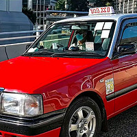 为啥香港出租车宁可用30年老皇冠也不用电车