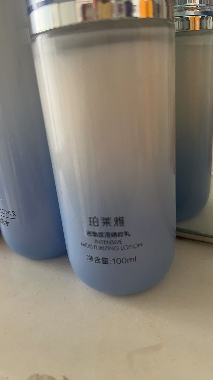 珀莱雅护肤套装