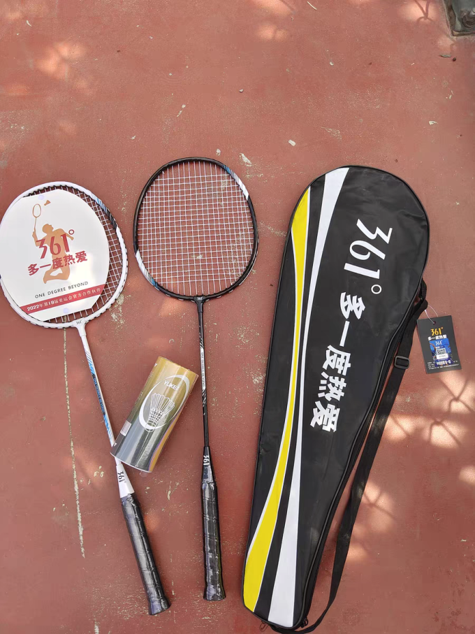 羽毛球套装