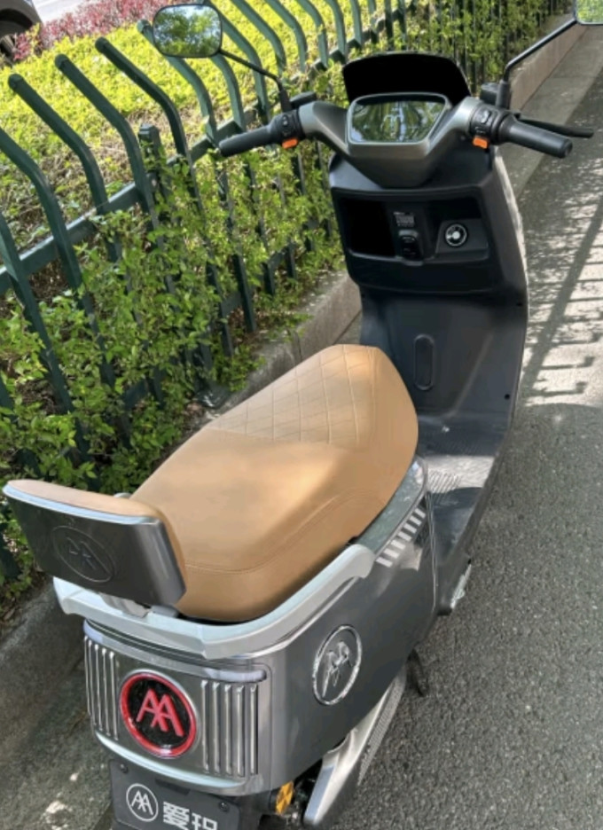 爱玛电动车