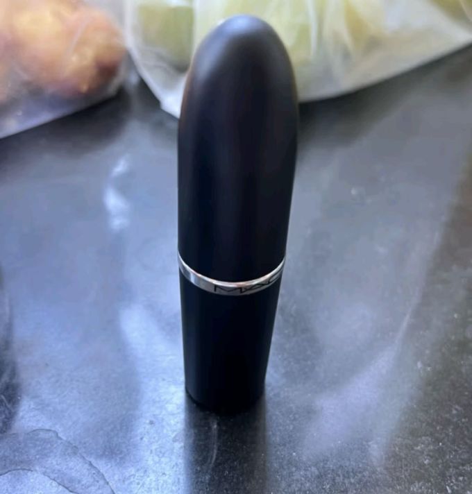 口红