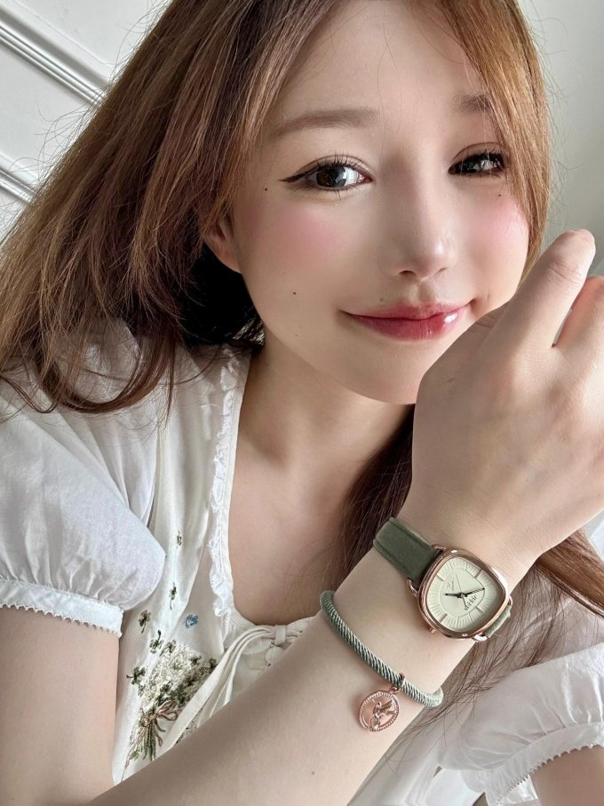 聚利时女款石英表