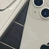 iPhone 13蓝色版惊艳上市！颜值与性能并存