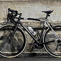 迪卡侬900AF公路竞速自行车：竞速与品质的完美融合