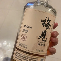 梅见青梅酒，品味时光的微醺之选