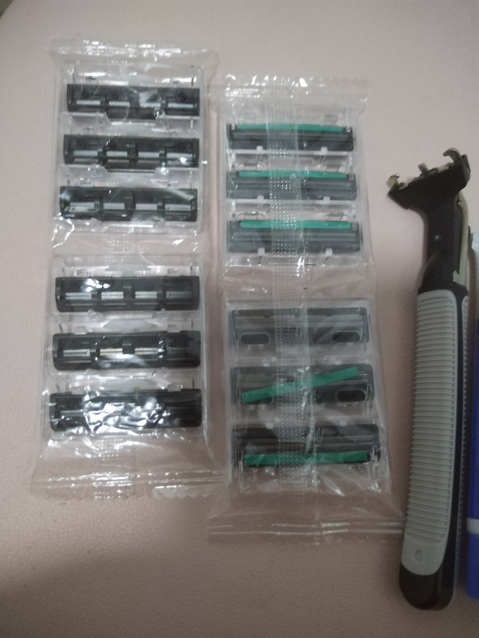 吉列手动剃须刀