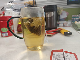 喝了下京东试用1分钱茶包；可以喝且好过立顿