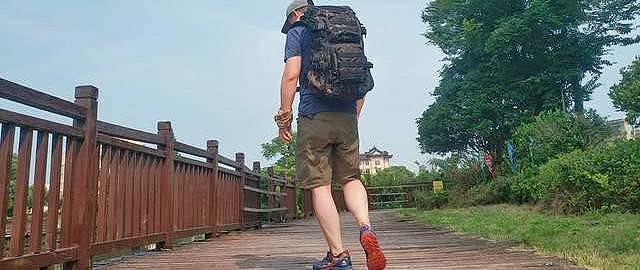 沉稳超能，全能应对：MAXGEAR暗星战术背包