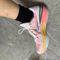 Nike GT CUT 2篮球鞋
