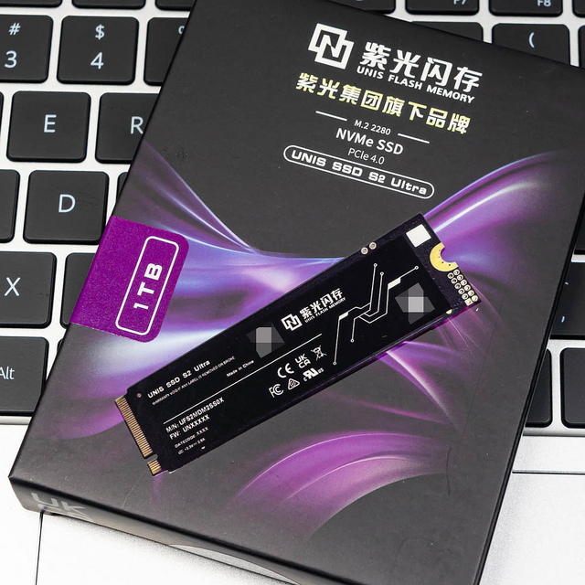 国货生力军！紫光闪存UNIS SSD S2 Ultra PCIe 4.0 1TB 固态硬盘