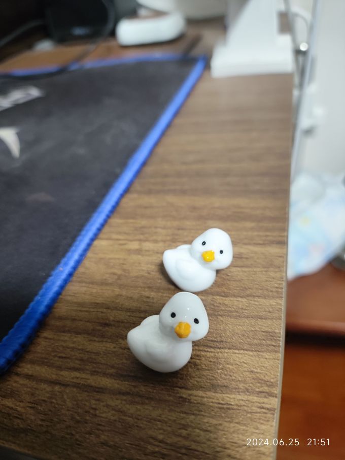 合信源车用挂件摆件