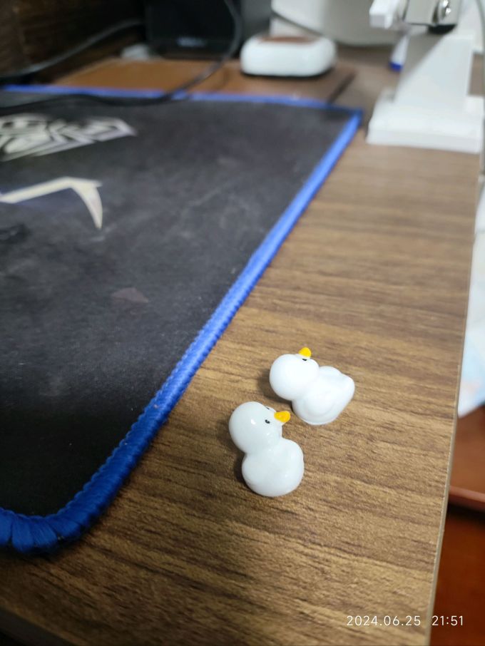 合信源车用挂件摆件
