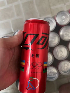 冰爽一夏，可乐不可缺！