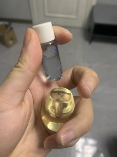 肌肤焕新秘密武器！养生堂冬孕精华，水油平衡新境界