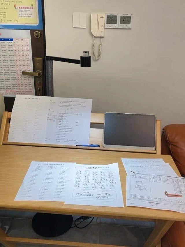 全实木折叠桌家用灵活学习桌子