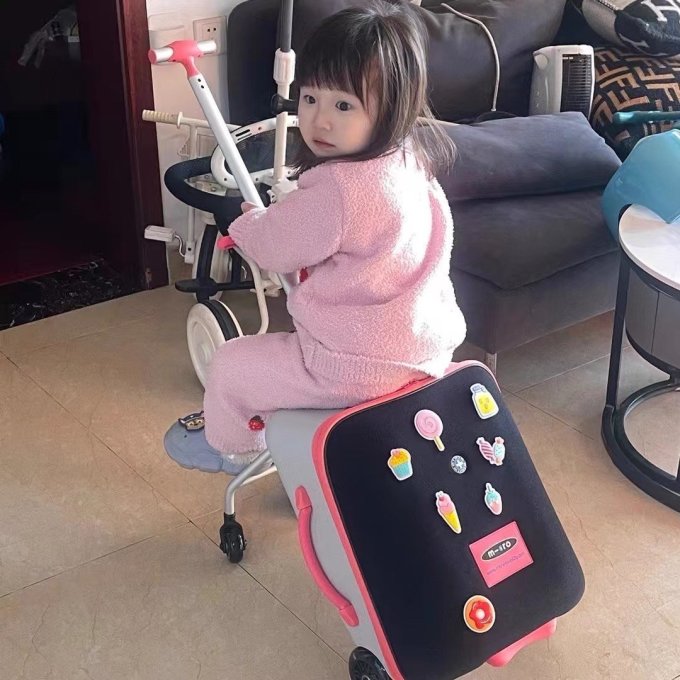 儿童滑板车