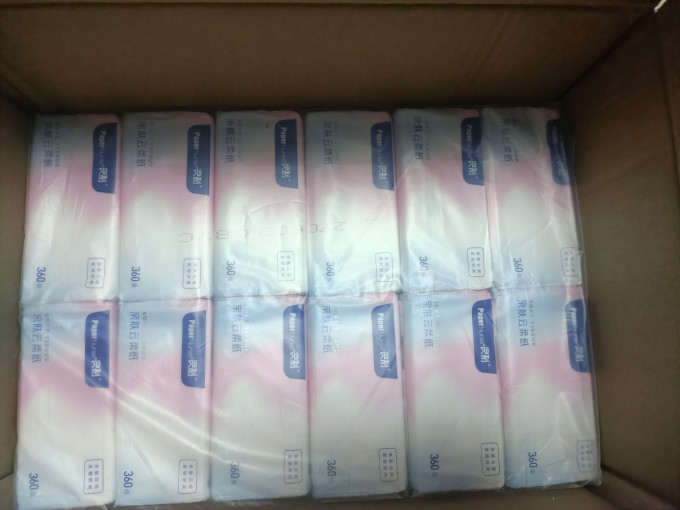 良制纸品湿巾