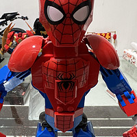 乐高LEGO76226蜘蛛侠人偶。