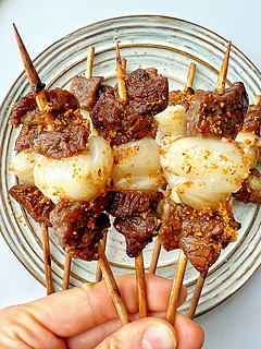 荔枝牛肉串：清新与美味的完美结合