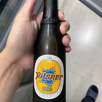 两瓶皮尔森烦恼都忘掉！