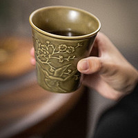 龙泉青瓷里的雕刻茶具也是精致，燕子南归可乐杯开箱！