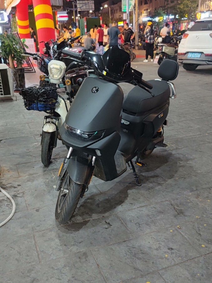 九号电动车整车