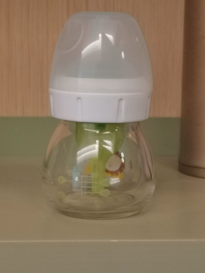 布朗博士奶瓶