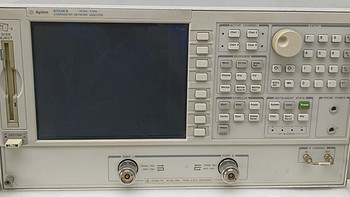 Agilent安捷伦8753ES网络分析仪  30kHz-3或6GHz