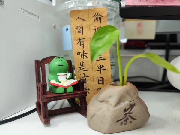 陶瓷摆件茶宠，办公室摆件！