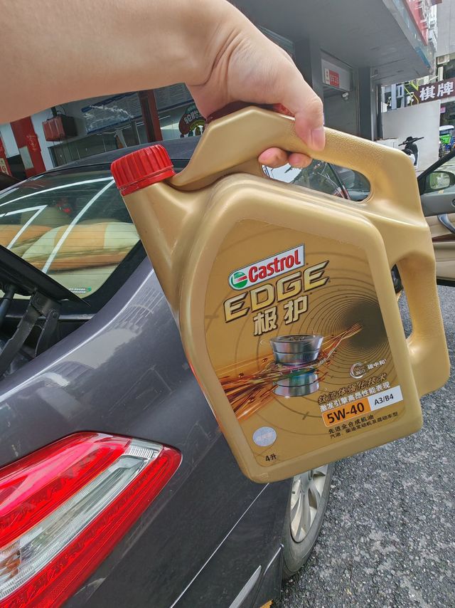 又来给15年老车保养了