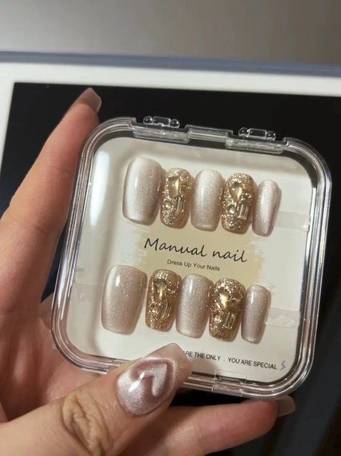 美甲产品